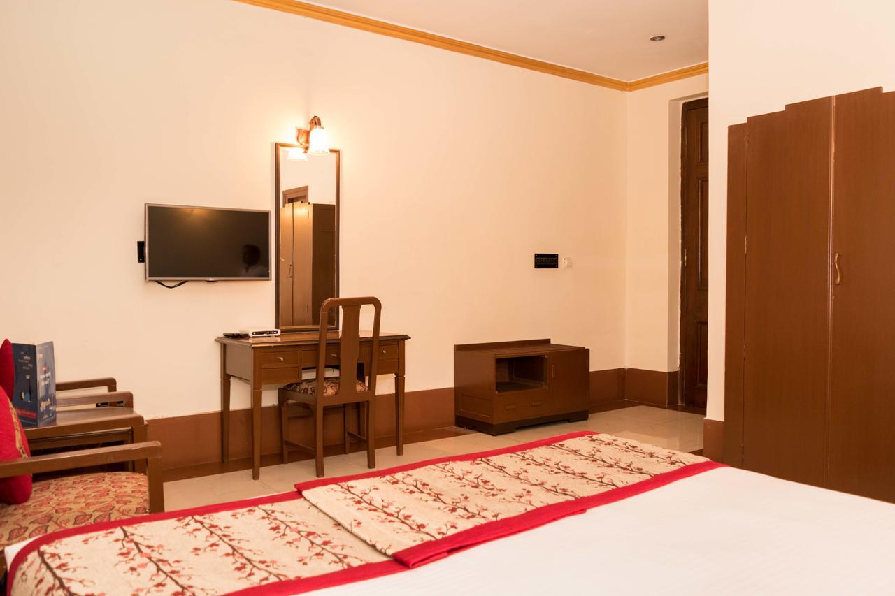 Oyo 5811 Seacom Inn Ymca Esplanade Kolkata Bagian luar foto