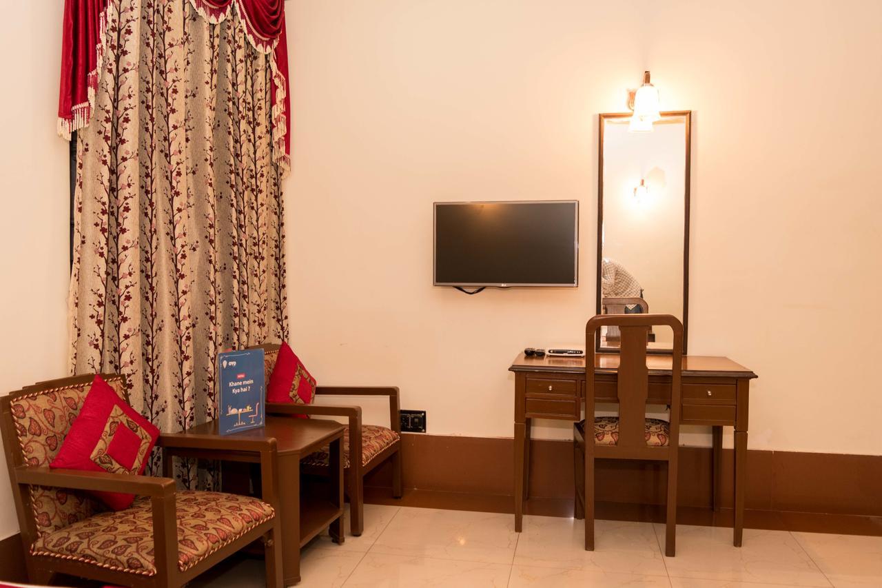 Oyo 5811 Seacom Inn Ymca Esplanade Kolkata Bagian luar foto