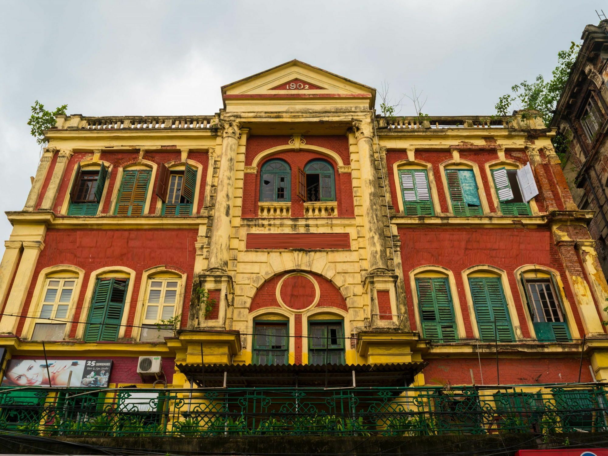 Oyo 5811 Seacom Inn Ymca Esplanade Kolkata Bagian luar foto